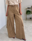 Tensione In - Pantalone cargo paracute camel