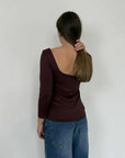 Tensione In - Maglia con scollo schiena borgogna