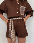 Tensione In - Short in lino zigzag moro