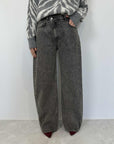 Haveone - Jeans con bottone spostato