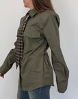 Tensione In - Camicia verde con cravatta