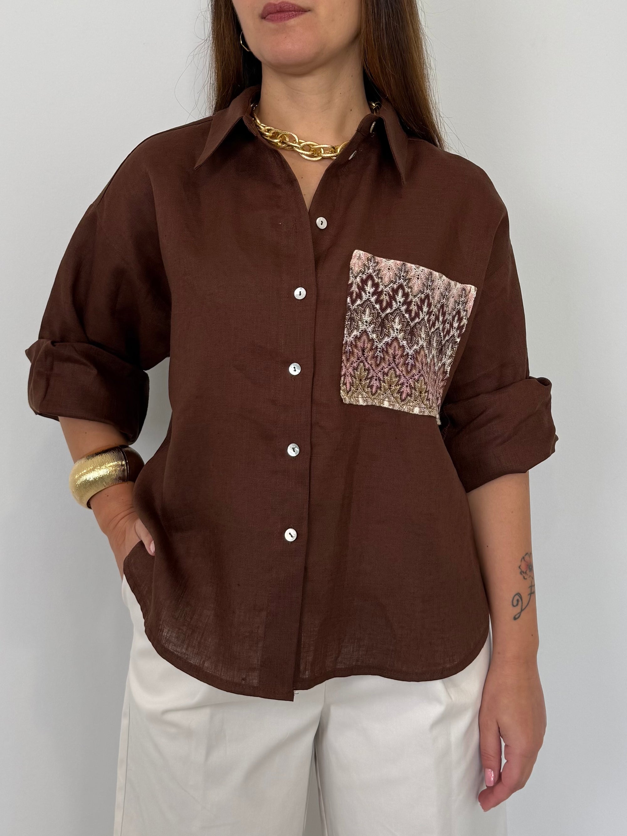 Tensione In - Camicia in lino zigzag moro