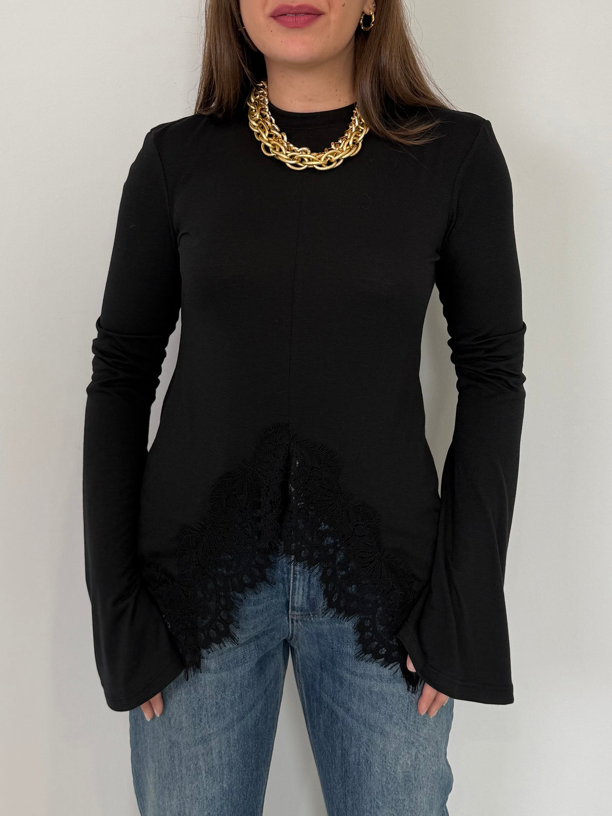 Haveone - Maglia con pizzo e manica trapezio moro