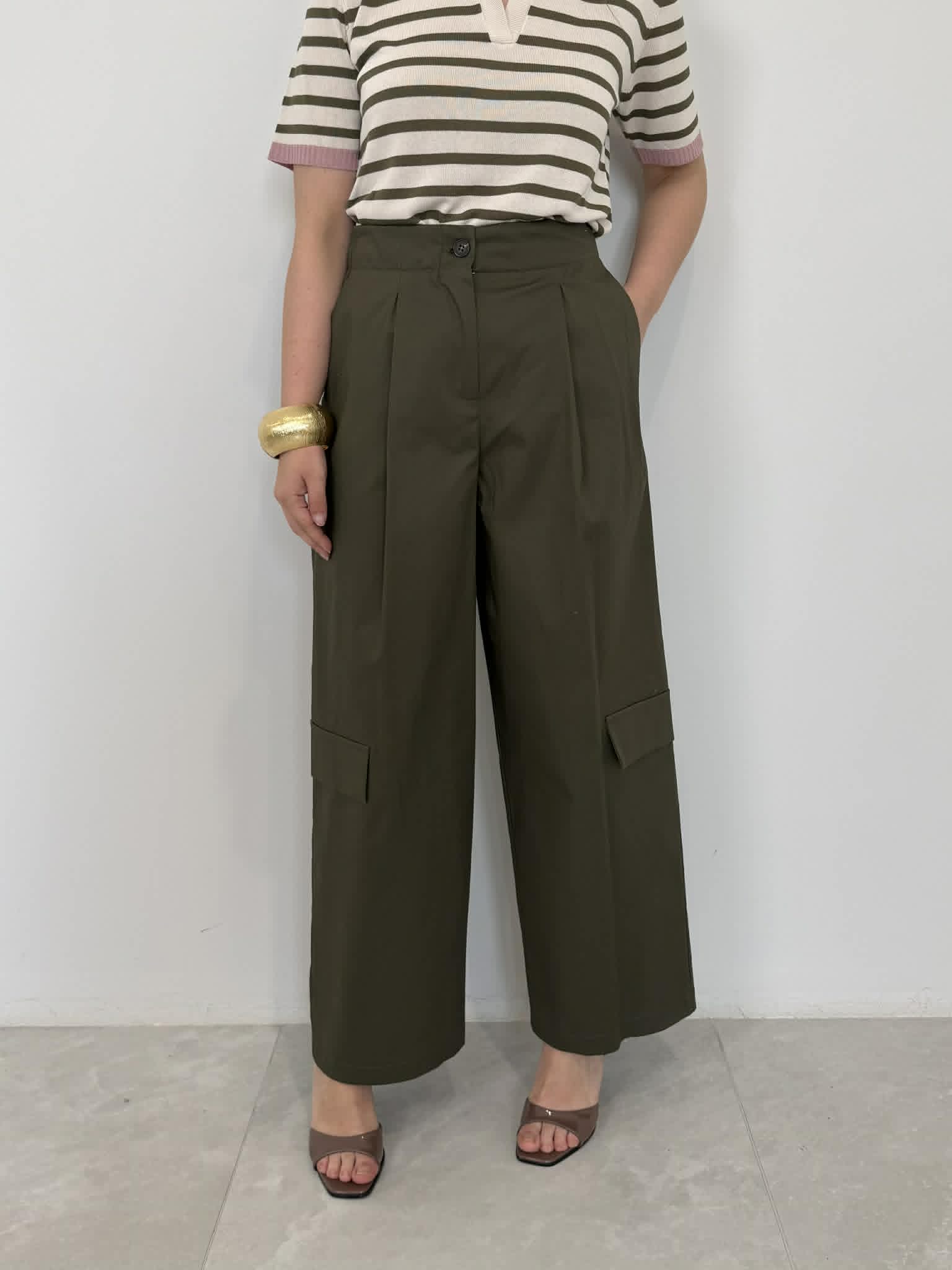 Tensione In - Pantalone tasca bassa verde