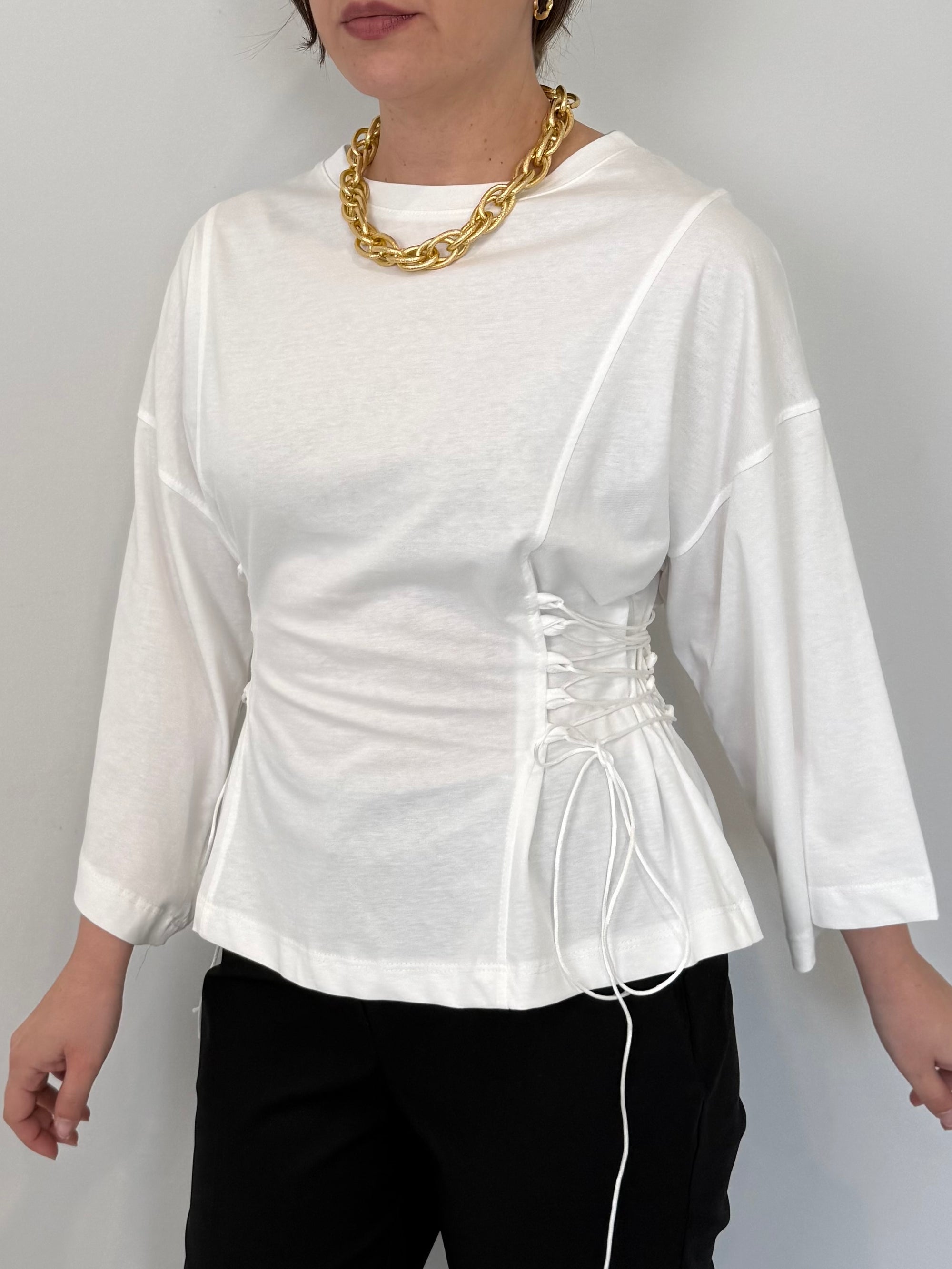 Tensione In - T-shirt con lacci laterali