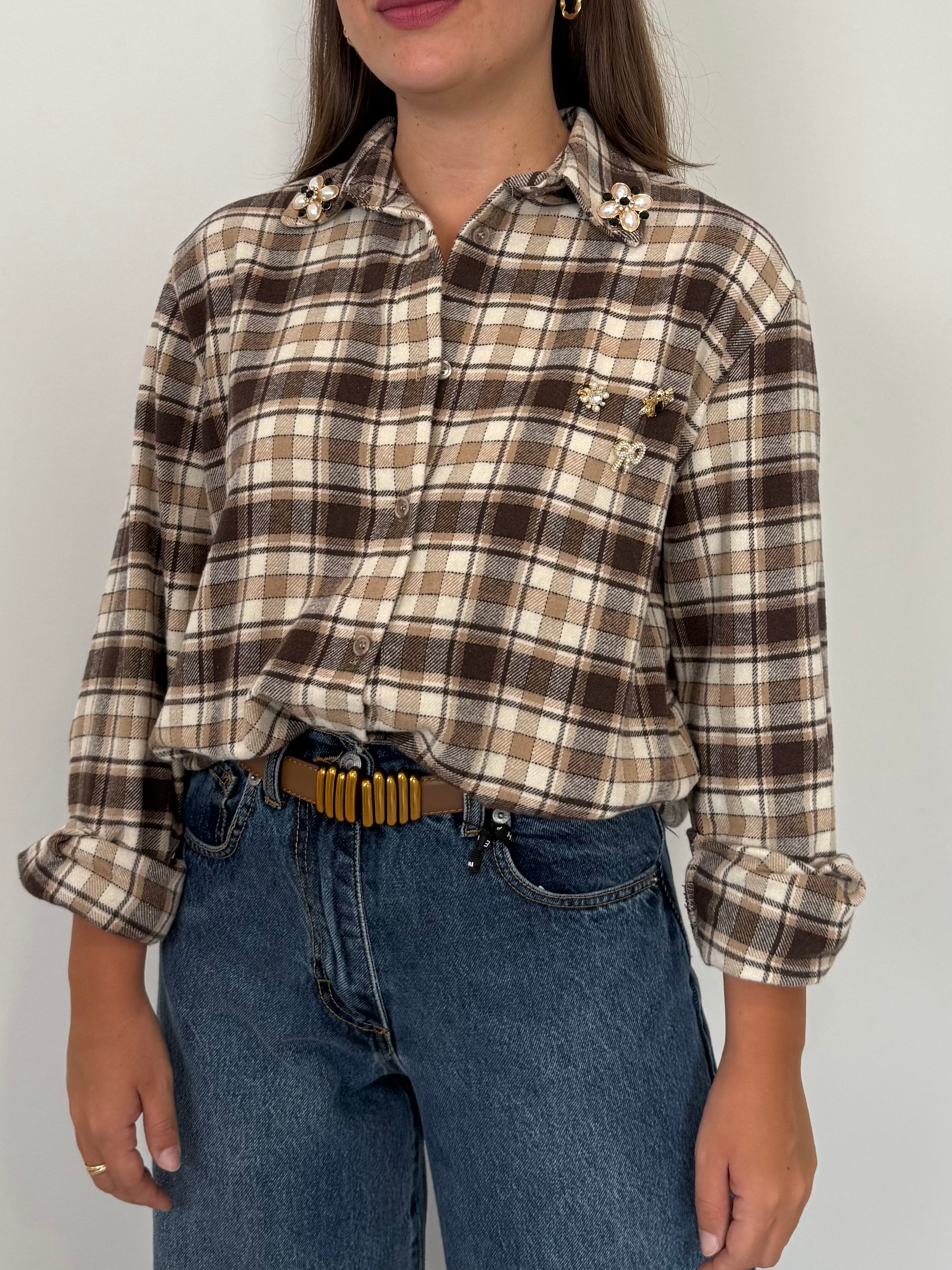 Civico23 - Camicia in flanella con spille beige
