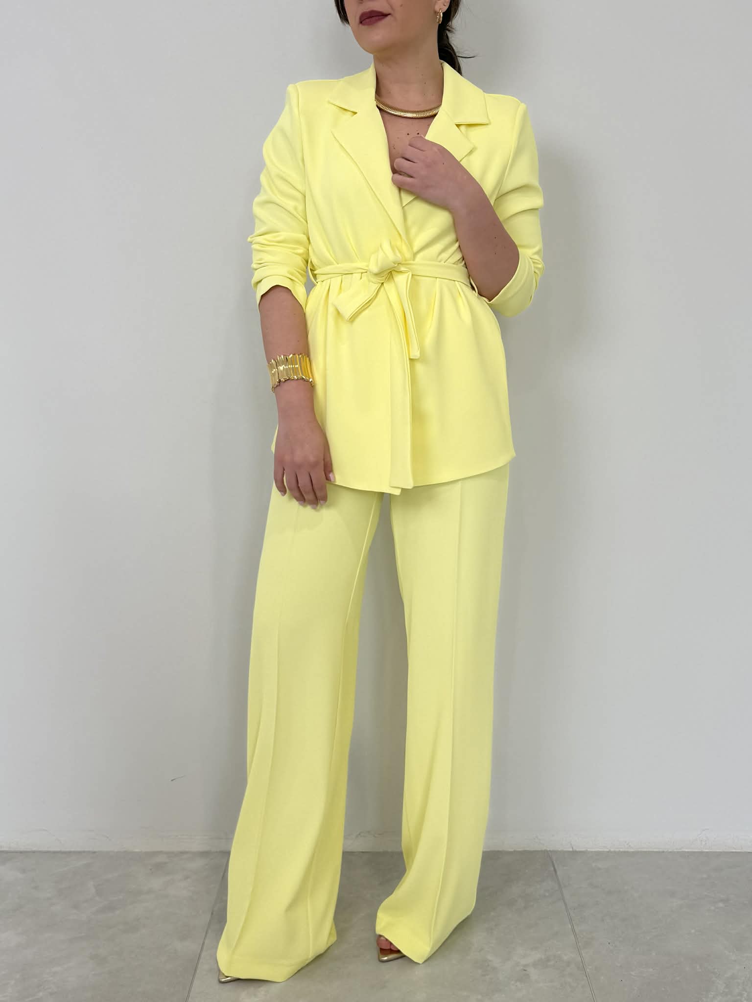 SusyMix - Completo fluido con fusciacca giallo