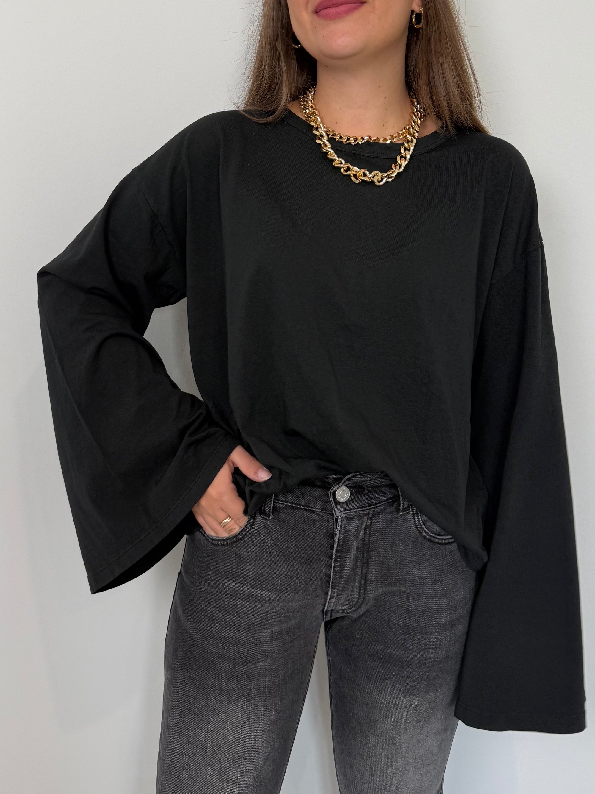 Haveone - Maglia manica trapezio nera