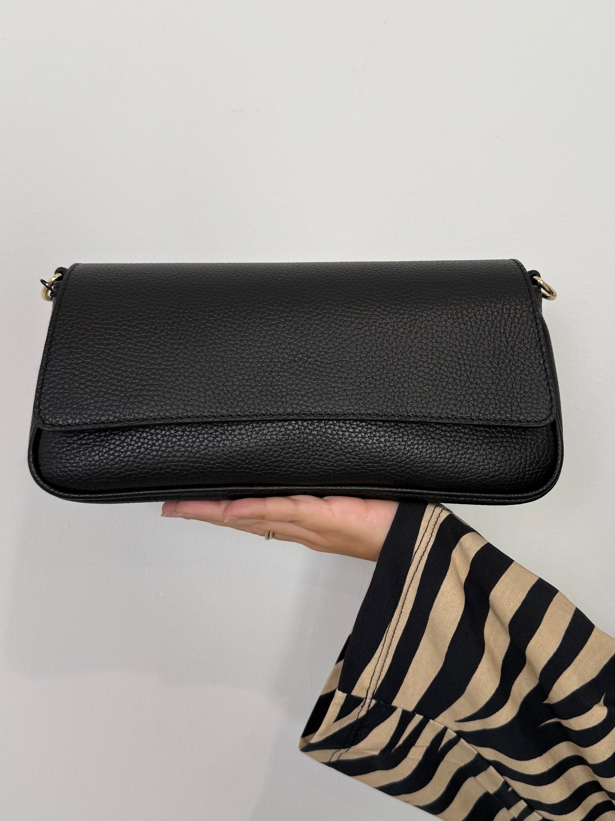Civico23 - Baguette in vera pelle nera