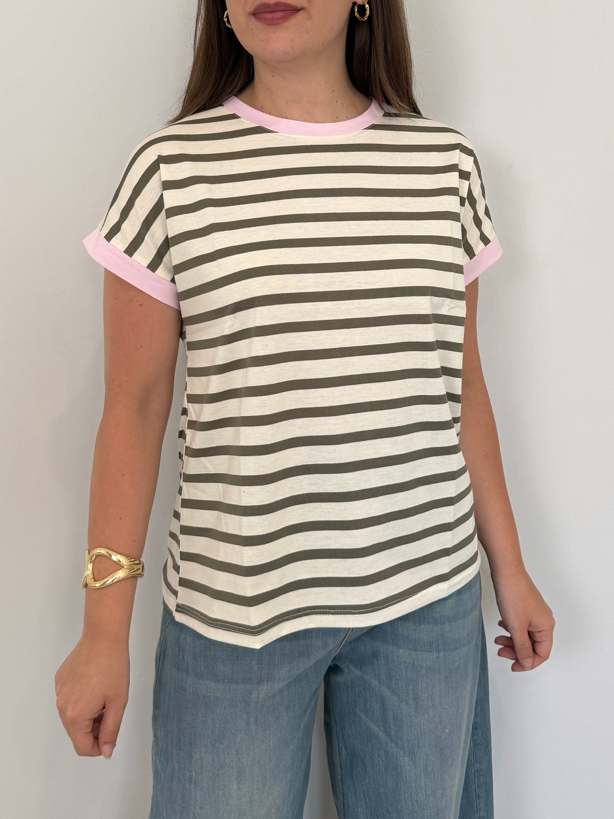 SusyMix - T-shirt righe verde contrasto rosa