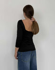 Tensione In - Maglia con scollo schiena nera