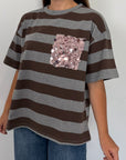 SusyMix - Maglia righe grigia moro con tasca paillettes