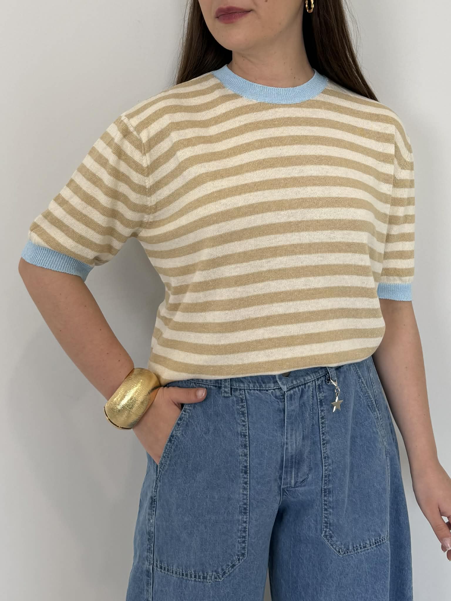 Tensione In - Maglia in filo con contrasto azzurro