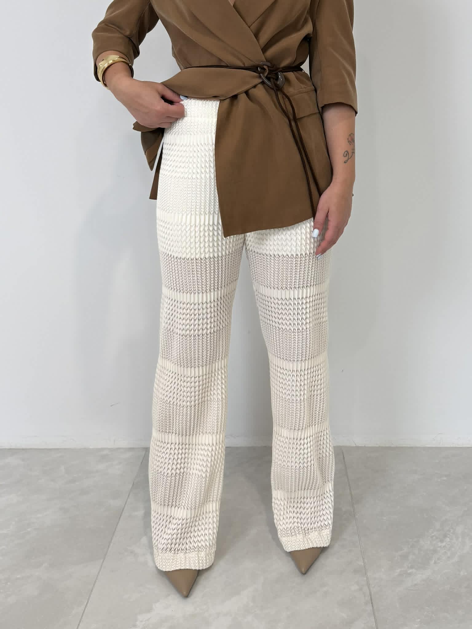 Haveone - Pantalone tessuto goffrato