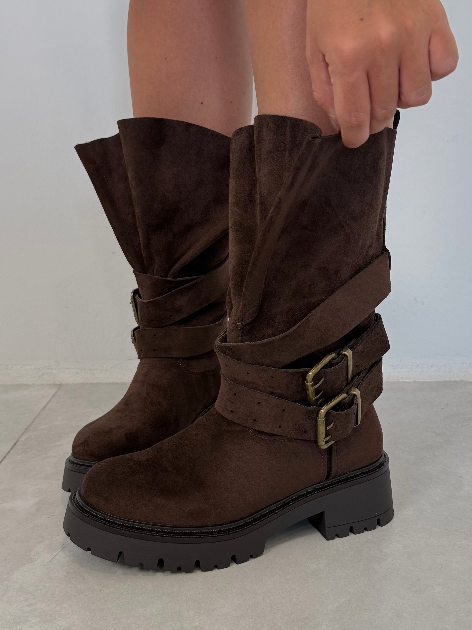 Anfibio in suede combact
