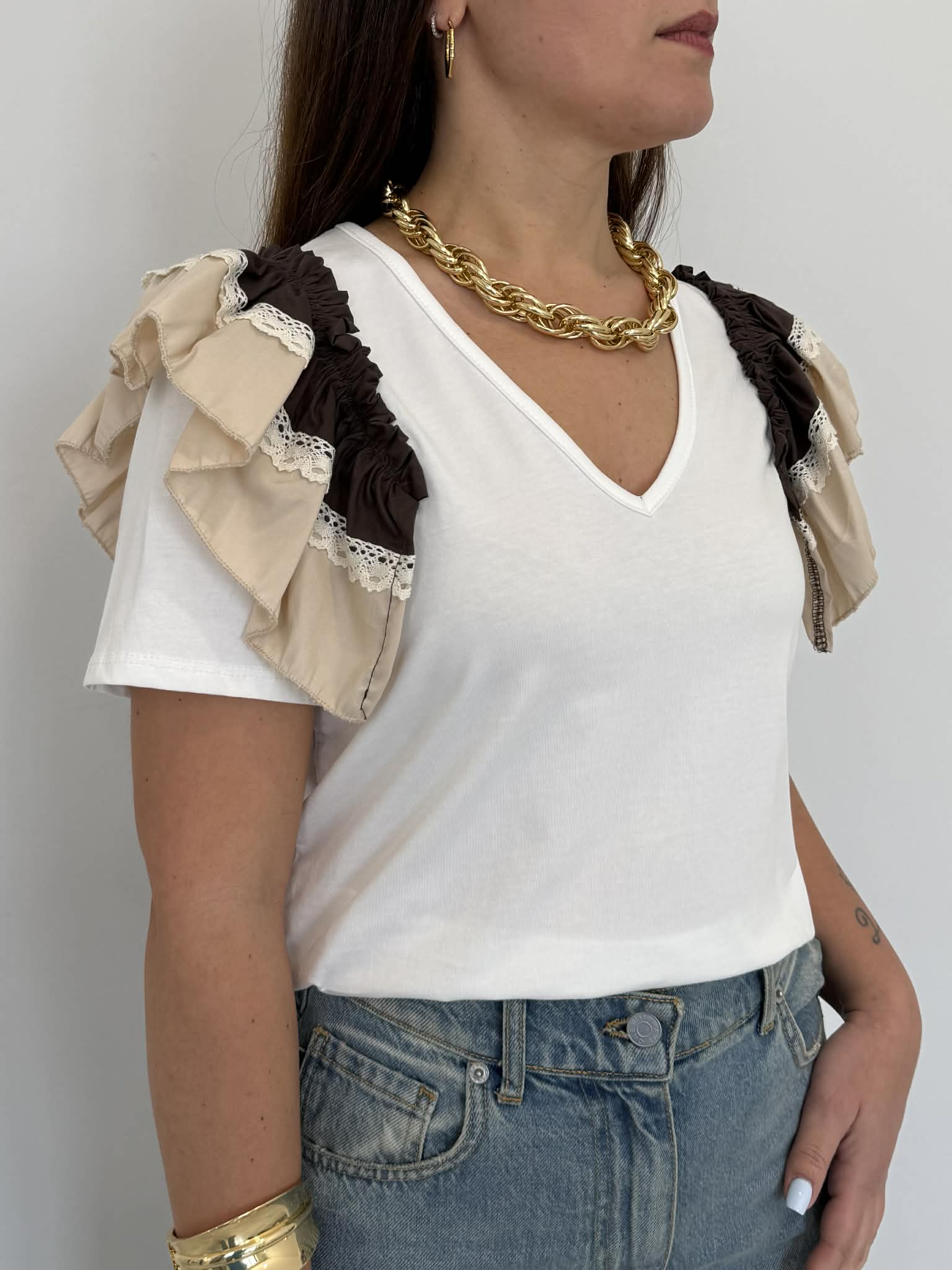 SusyMix - T-shirt con balze in cotone moro