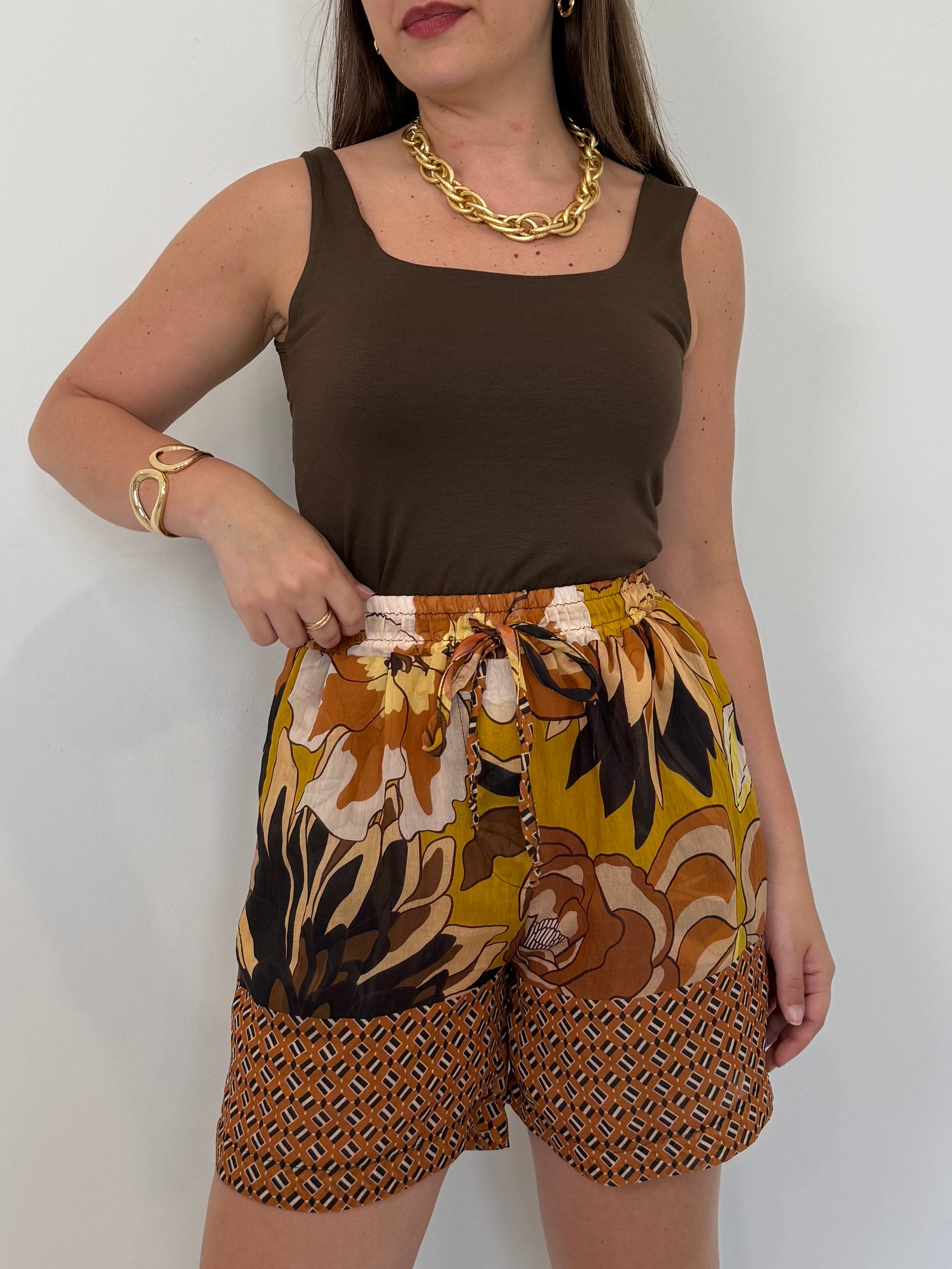 SusyMix - Short fantasia floreale ocra