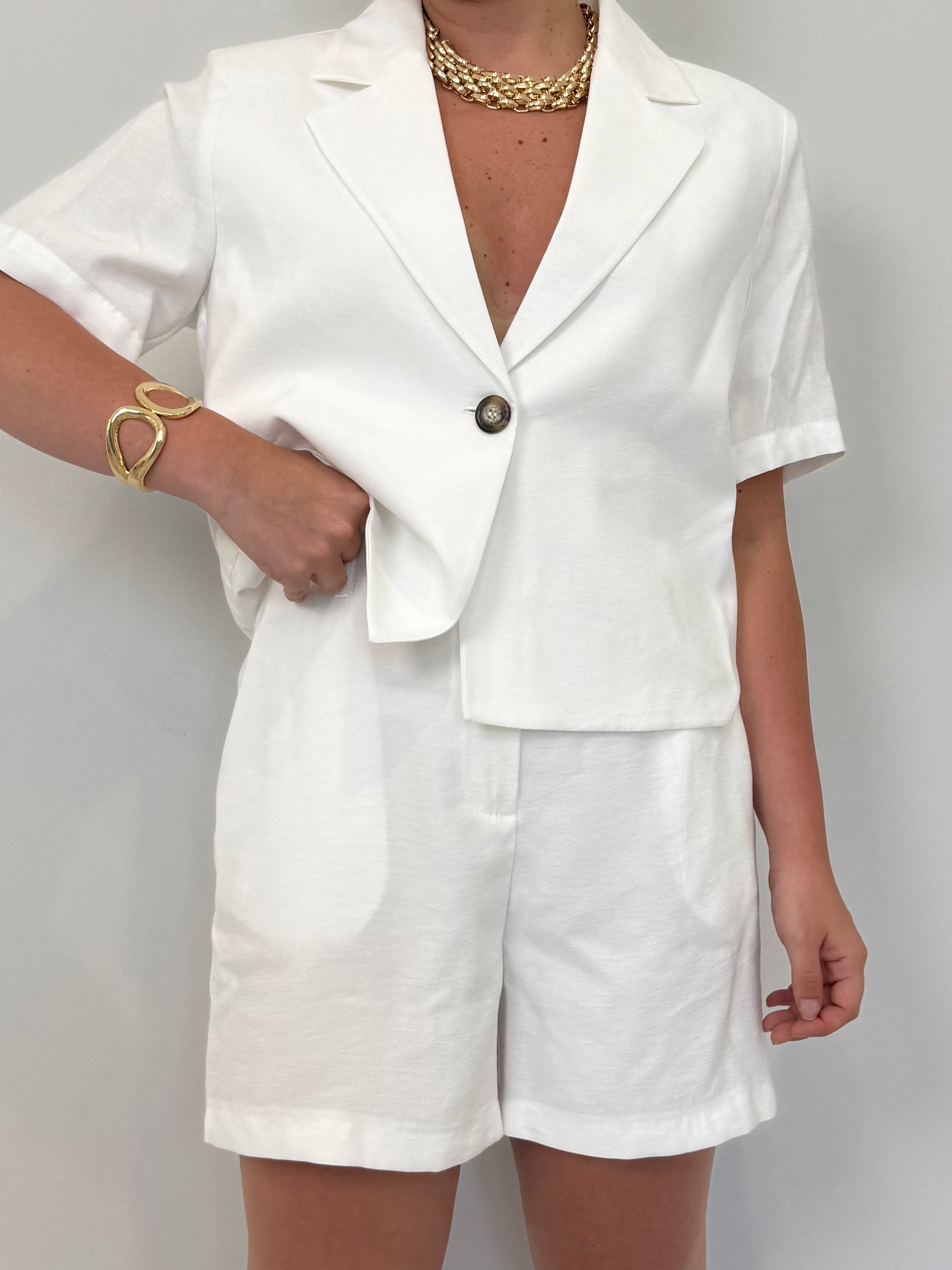 Haveone- Short Iris bianco