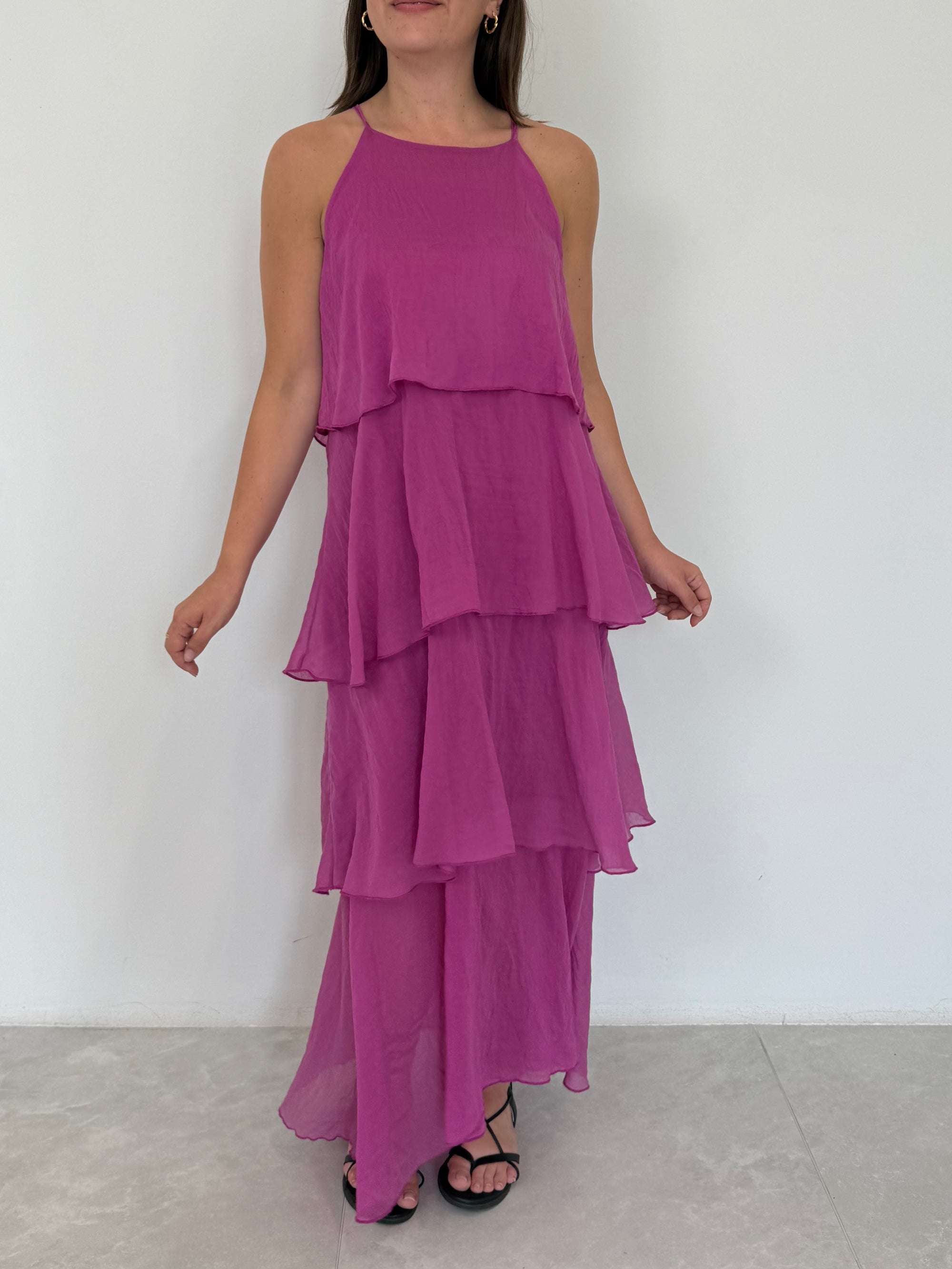 Tensione In - Abito a balze fuxia