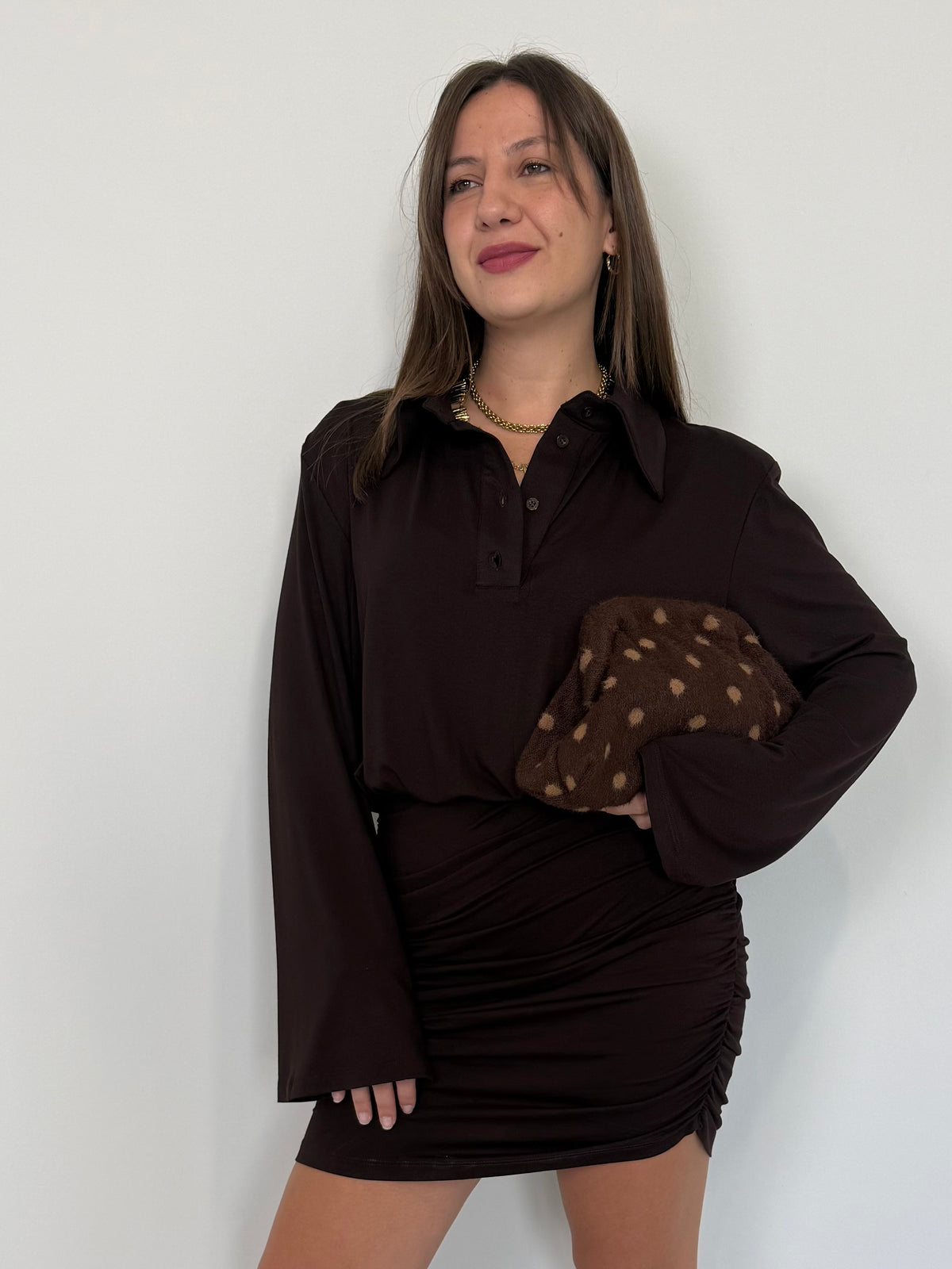 Tensione In - Abito stile camicia con manica svasata moro