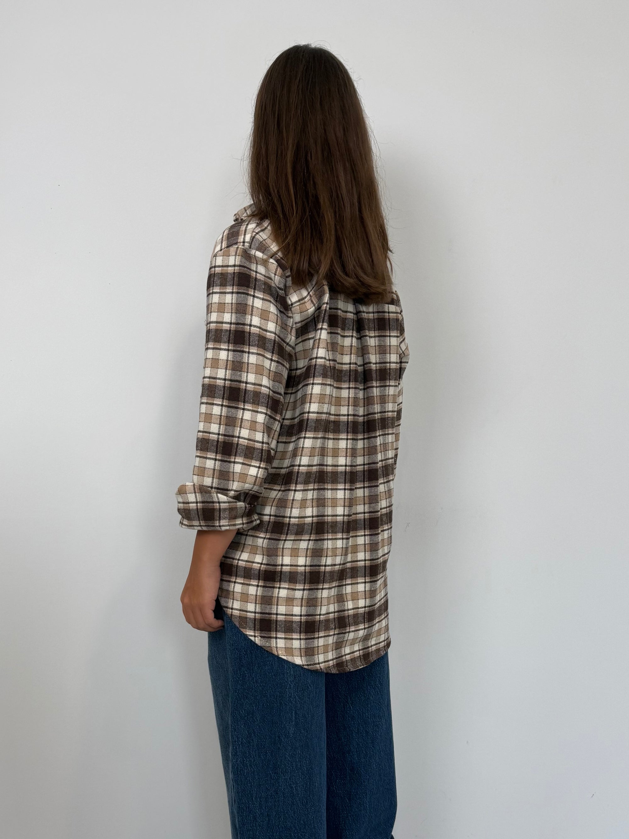 Civico23 - Camicia in flanella con spille beige