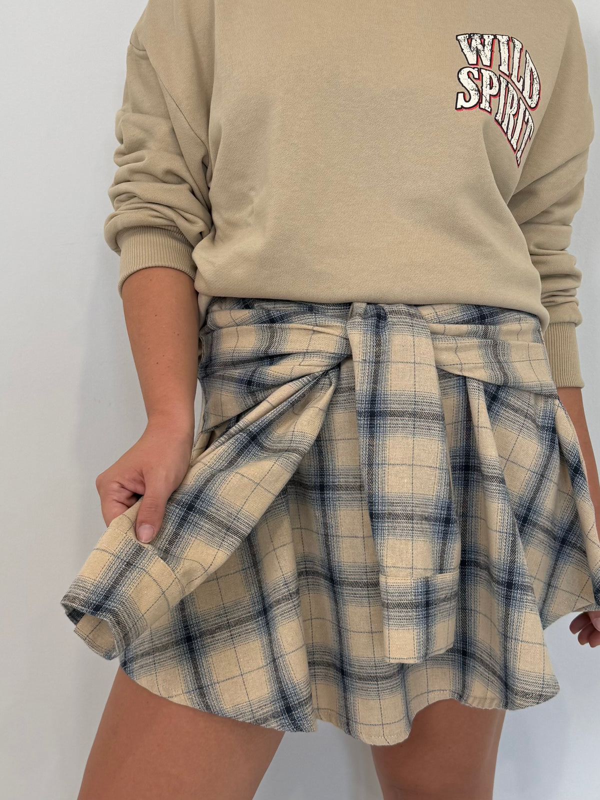Haveone - Gonna con maniche camicia
