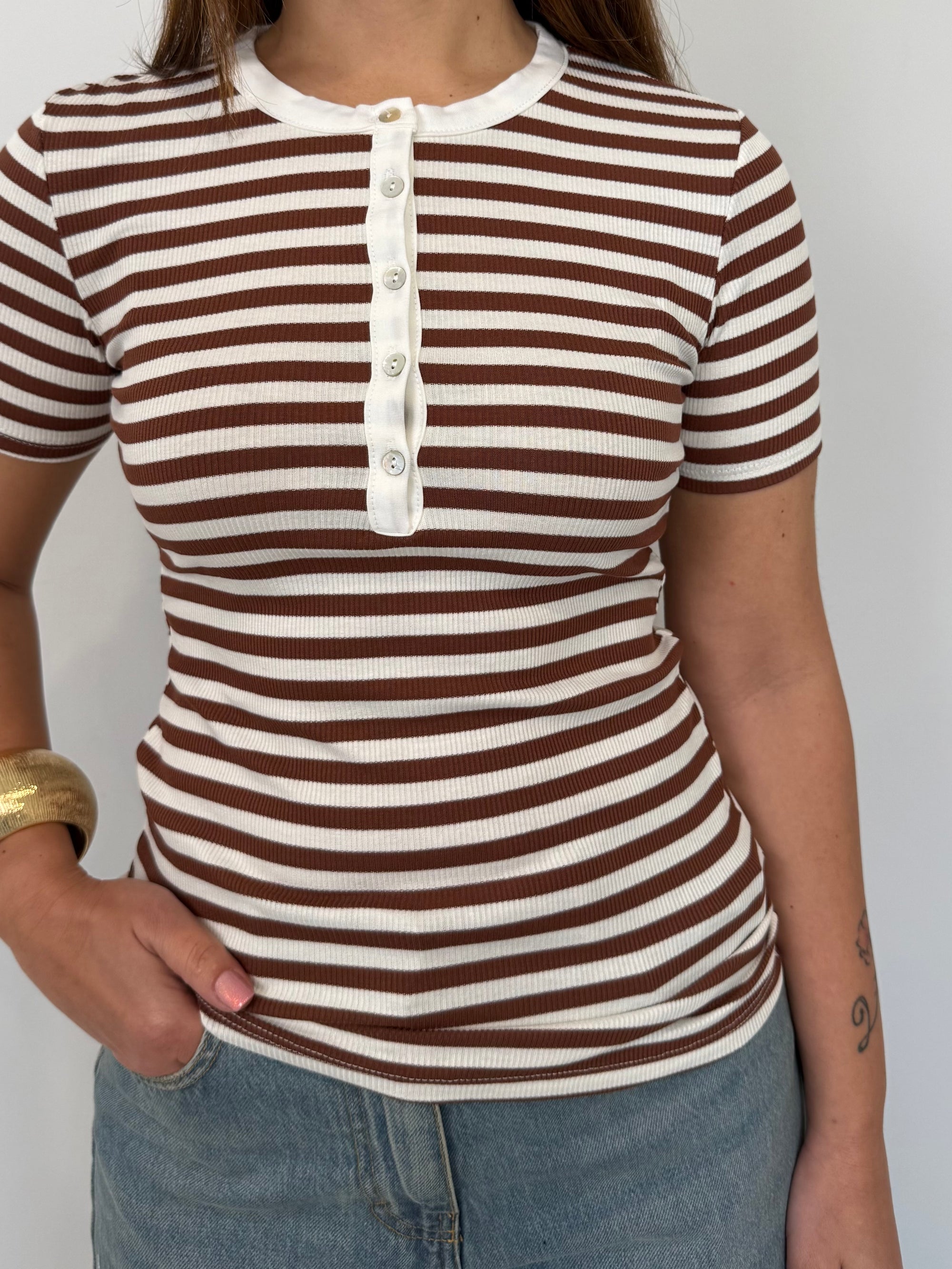 Haveone - T-shirt serafino riga tabacco