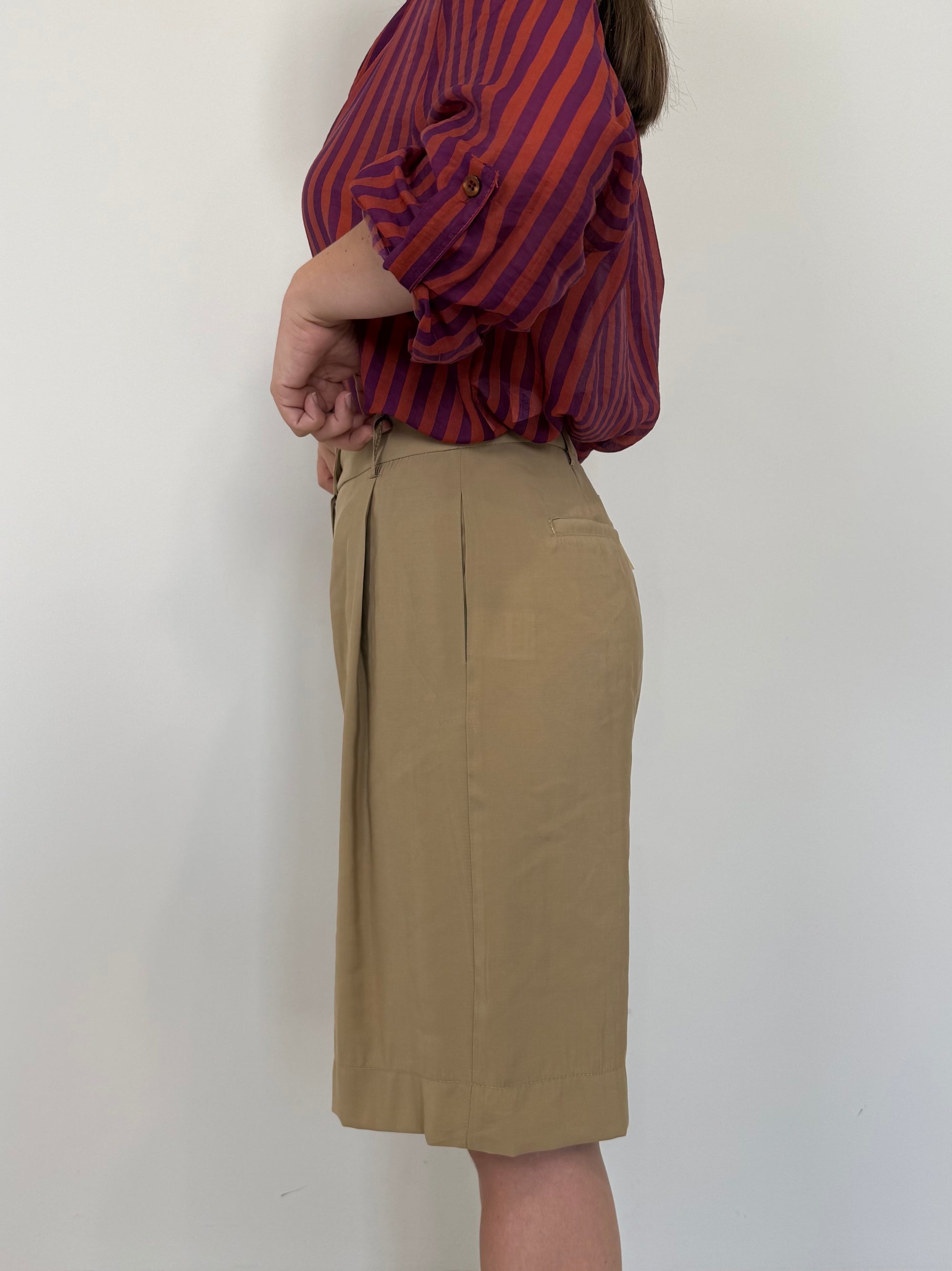 Tensione In - Bermuda in cupro camel