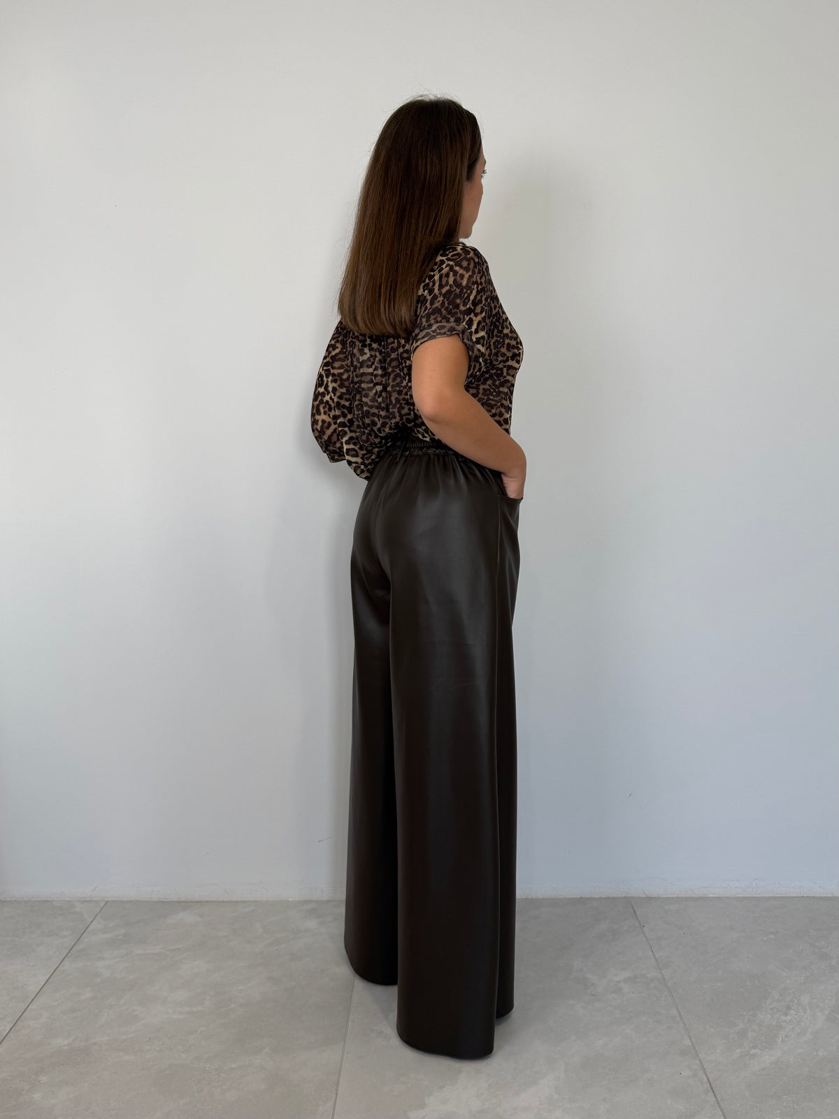 SusyMix - Pantalone palazzo similpelle moro