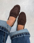 Mocassino in suede con impunture moro