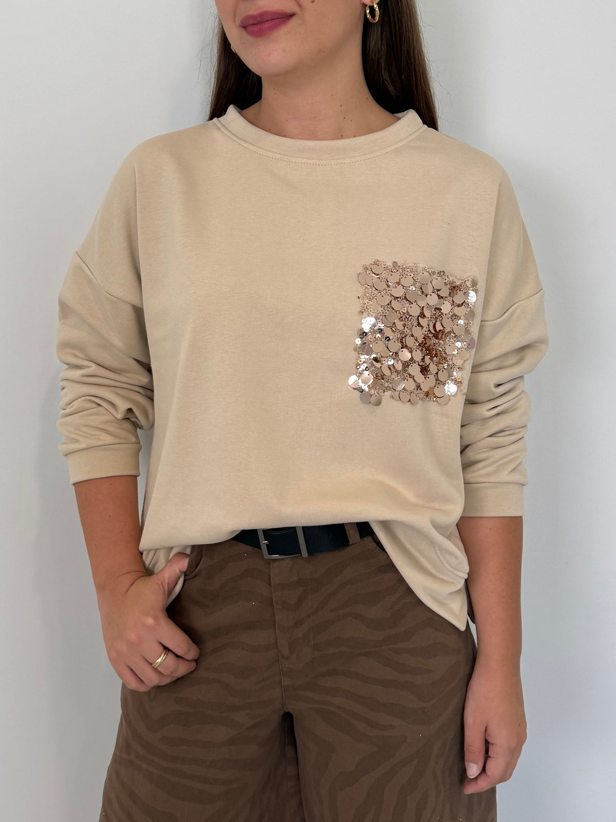 SusyMix - Felpa con tasca paillettes beige