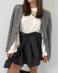 Tensione In - Gonna con maniche camicia grigia