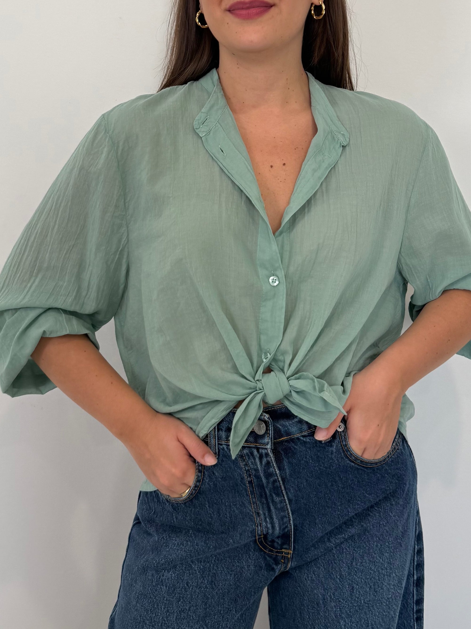 Tensione in - Camicia in mussola di cotone menta