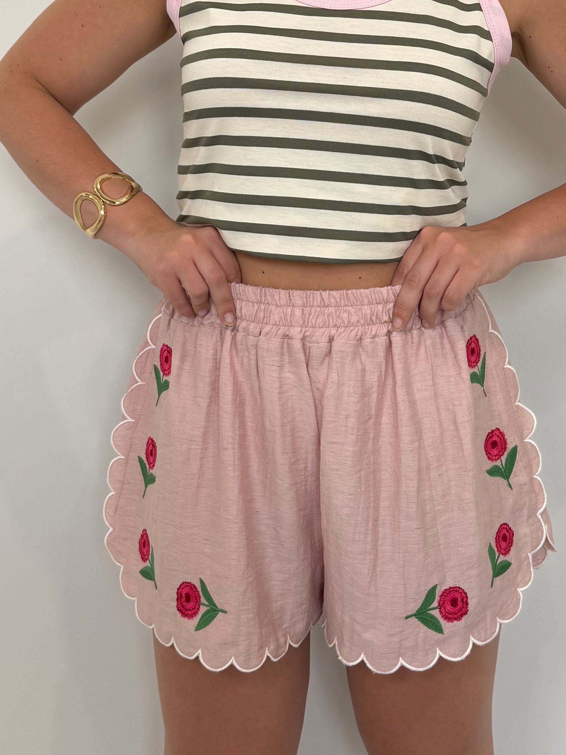 Haveone - Short con ricamo fiori rosa