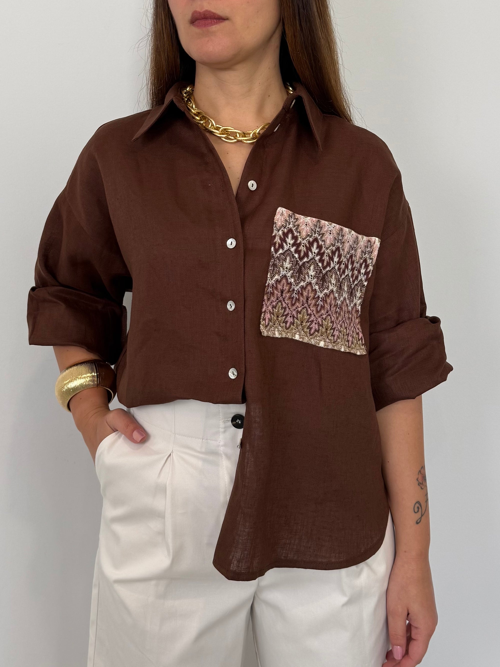 Tensione In - Camicia in lino zigzag moro