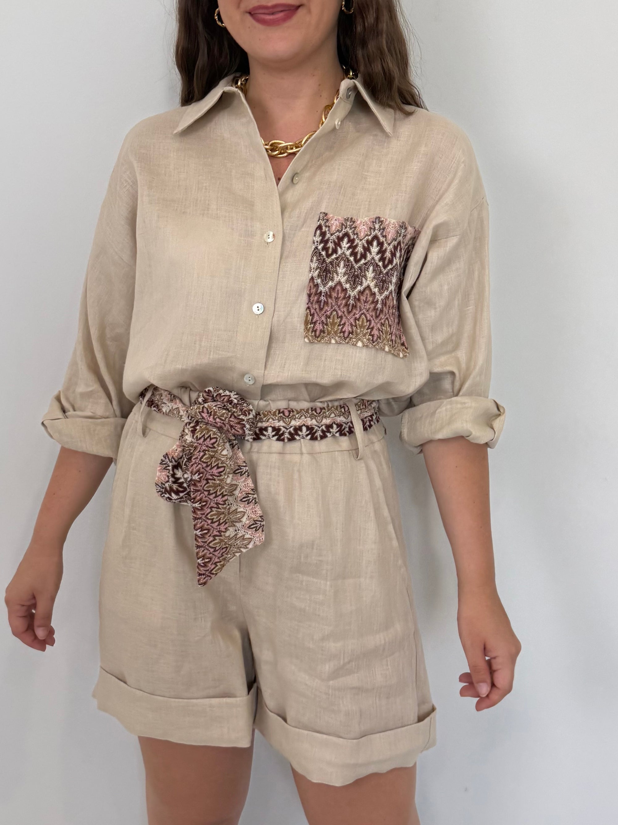 Tensione In - Short in lino zigzag sabbia