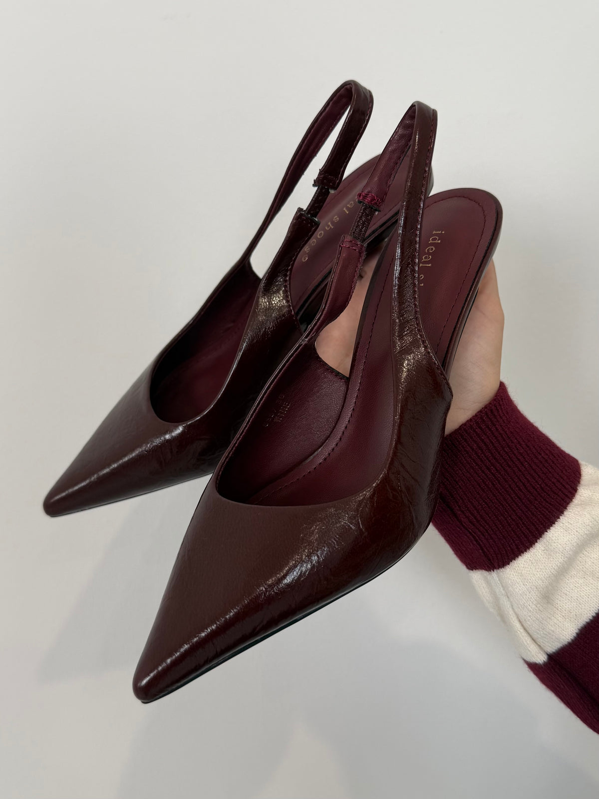 Decolletè vernice opaca bordeaux