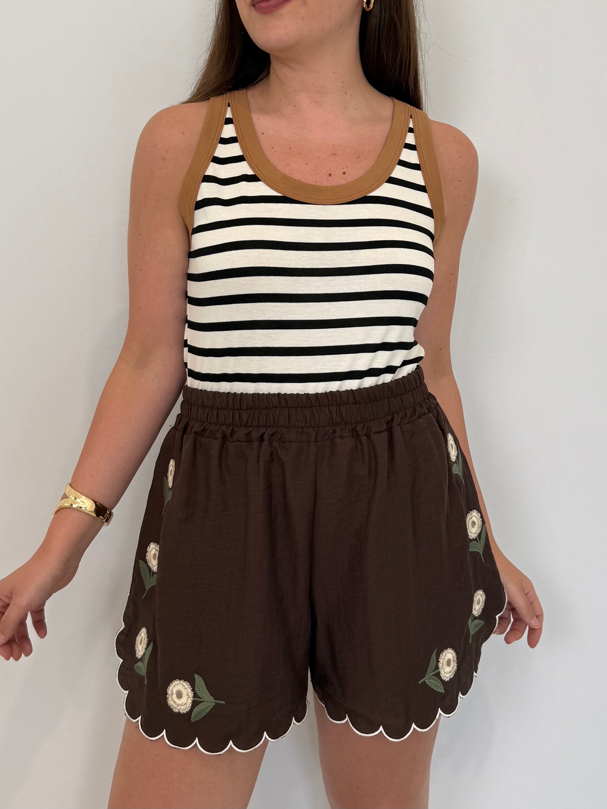 Haveone - Short con ricamo fiori moro