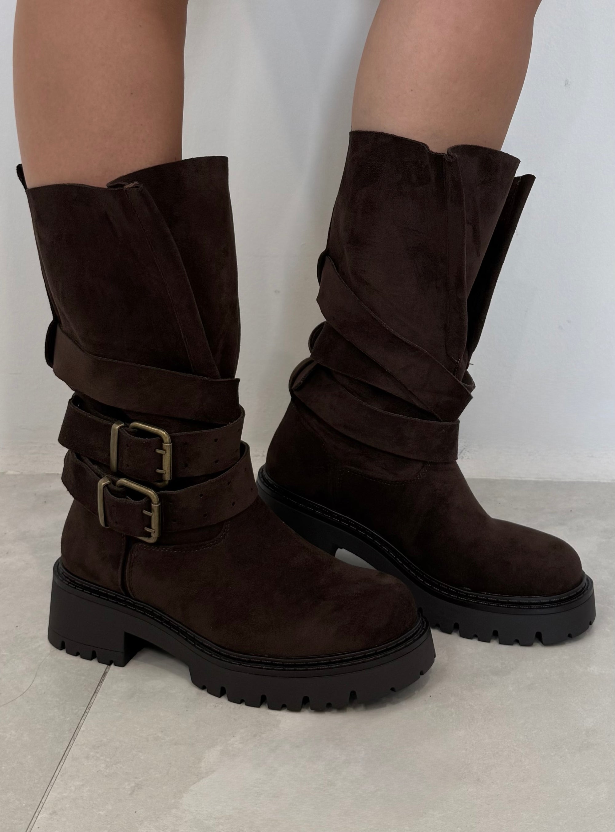 Anfibio in suede combact