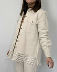 Tensione In - Camicia con frange finali panna